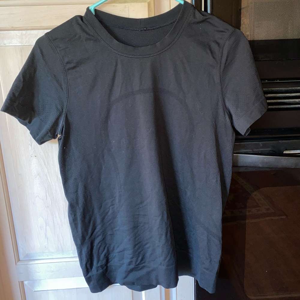 Lulu lemon black swiftly tech